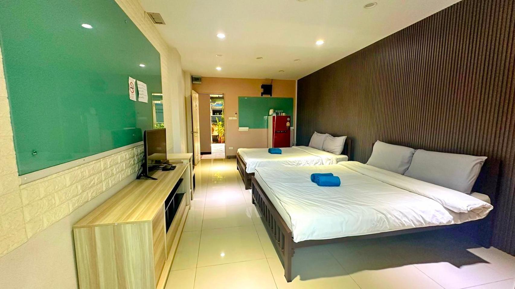 At Ease Hotel Suvarnabhumi Bang Phli Esterno foto