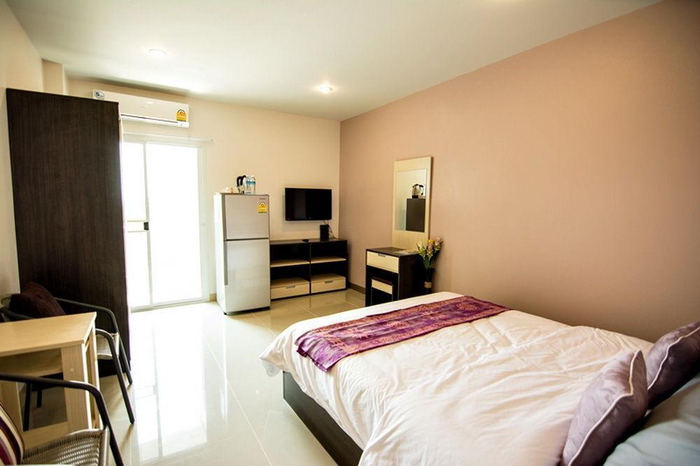 At Ease Hotel Suvarnabhumi Bang Phli Esterno foto